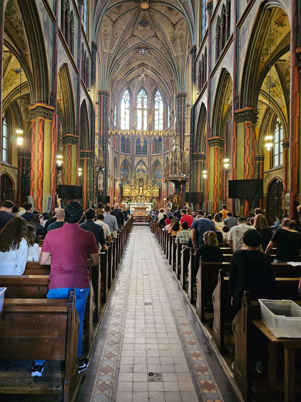 The Relic of St. Sharbel Visits Amsterdam